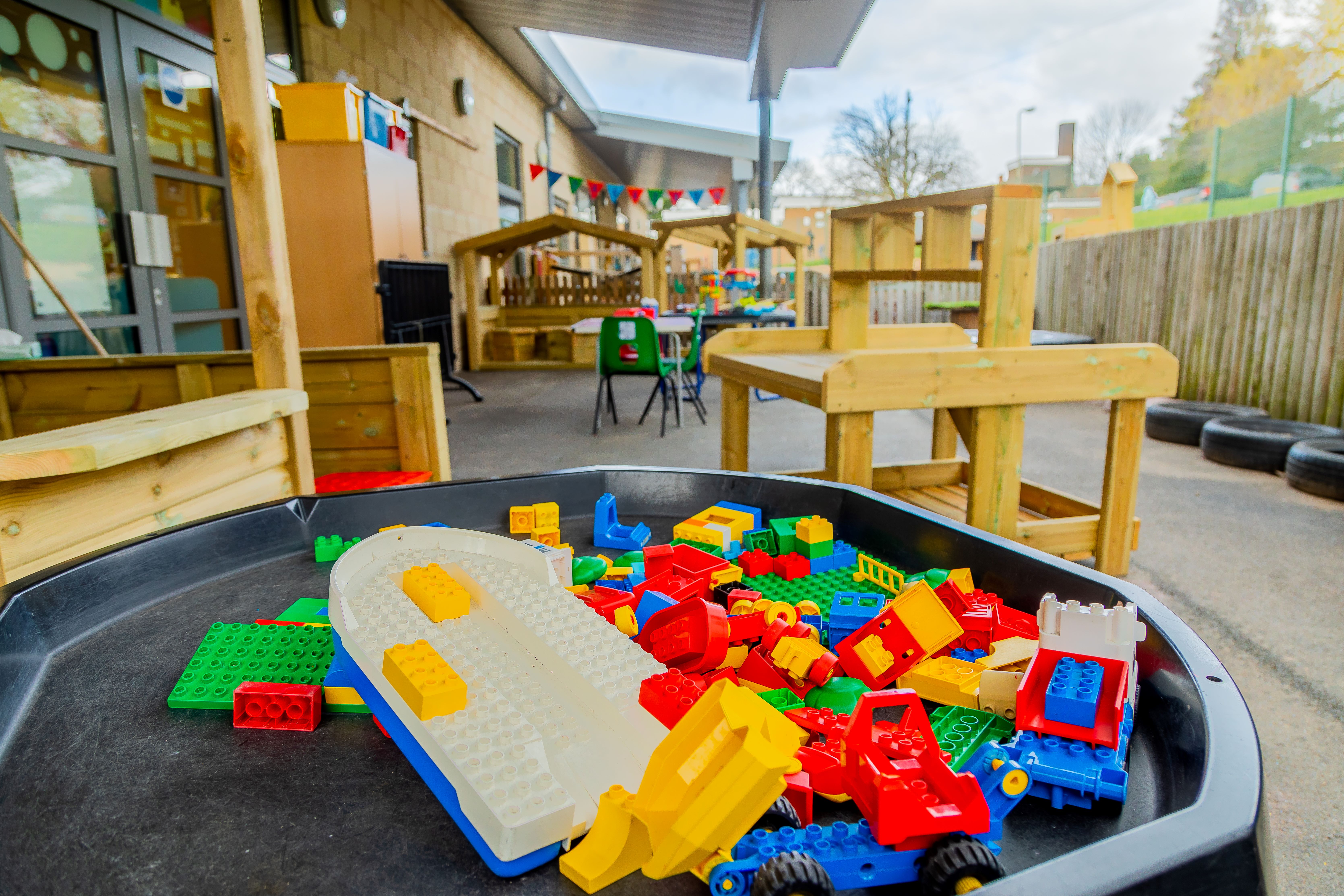 Millfield play area outside KAM_5733-HDR